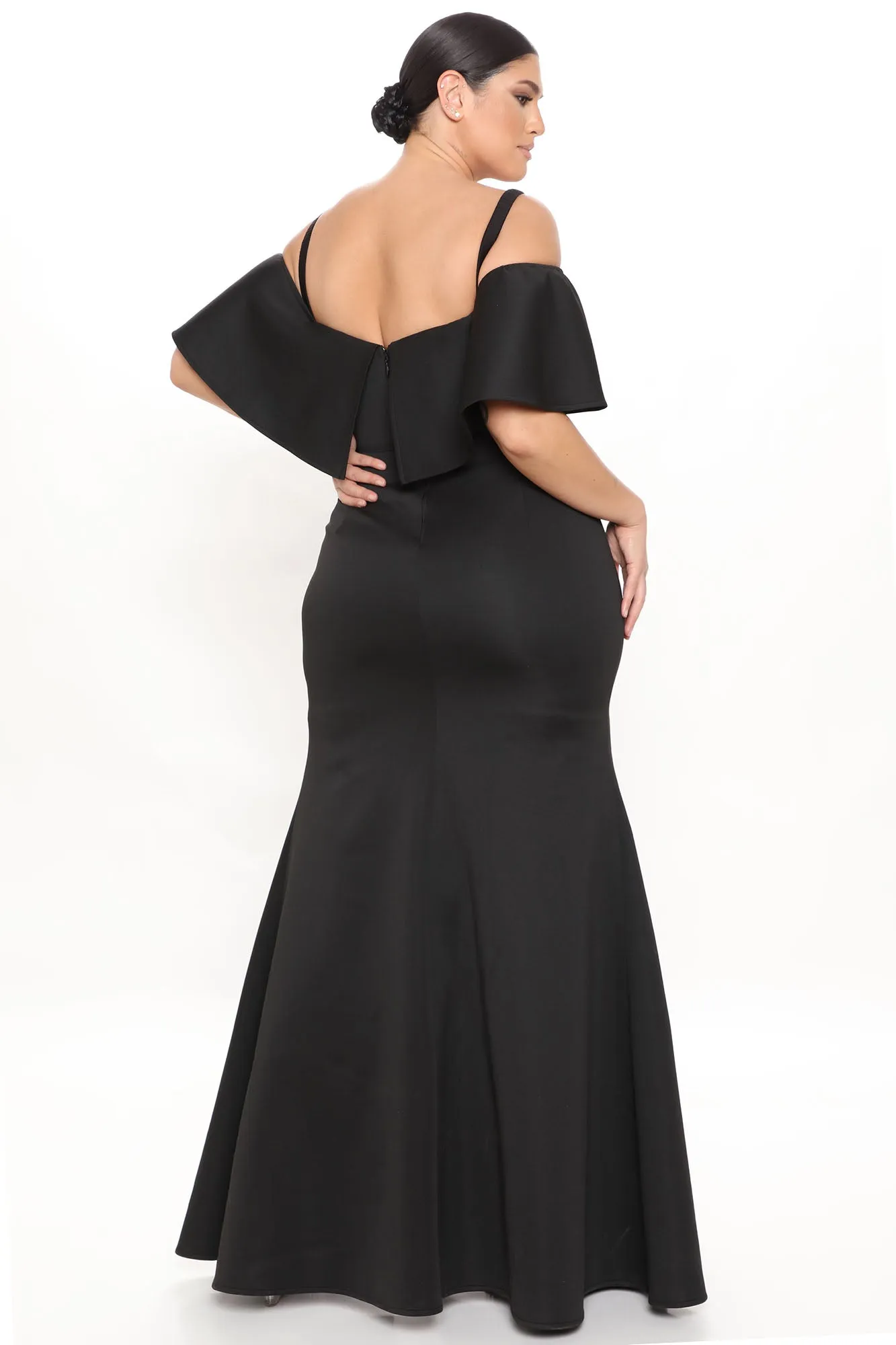 Adelle Mermaid Maxi Dress - Black