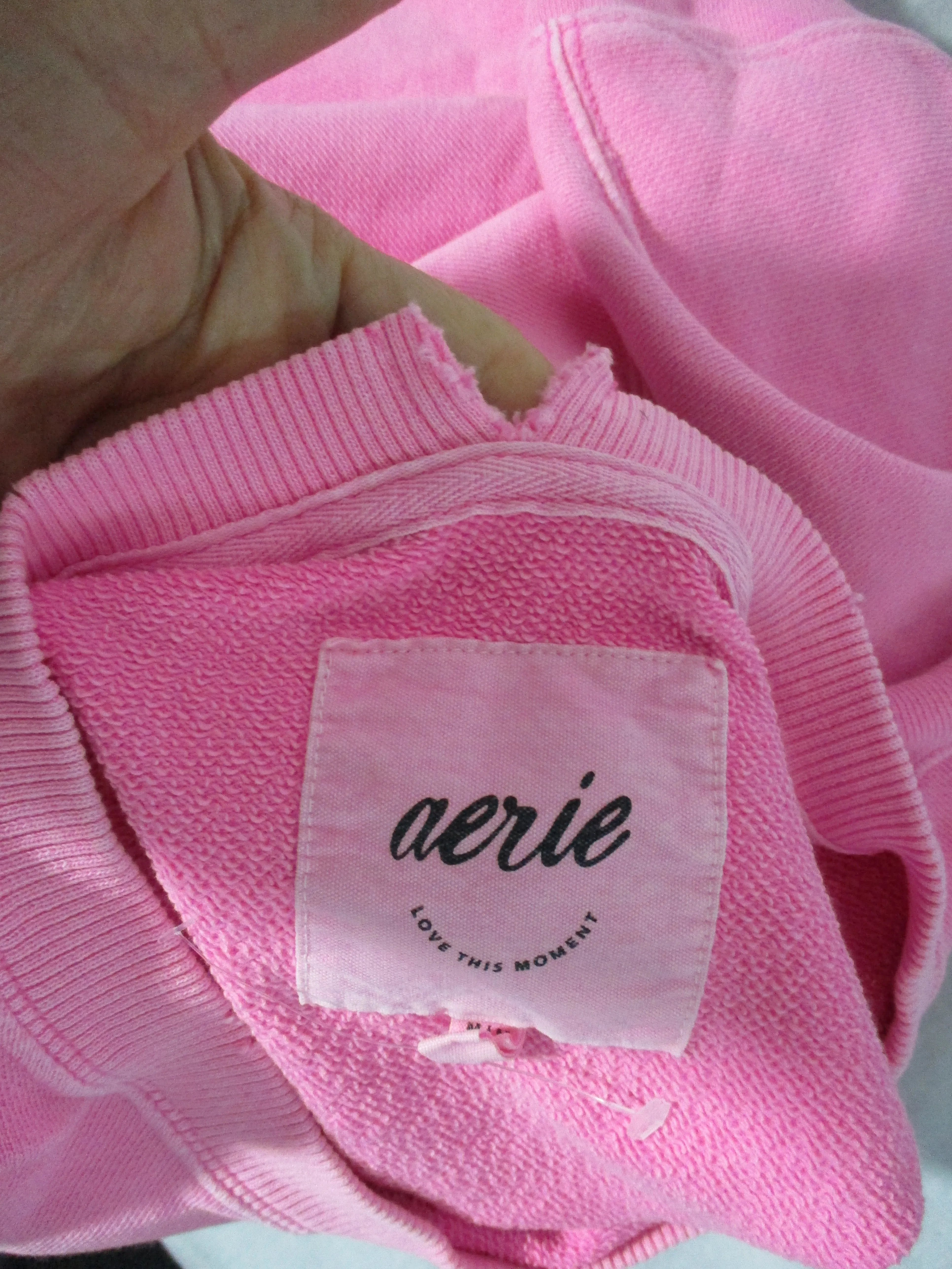 AERIE LOVE THIS MOMENT COVERUP TOP SWEATSHIRT Pullover M pink