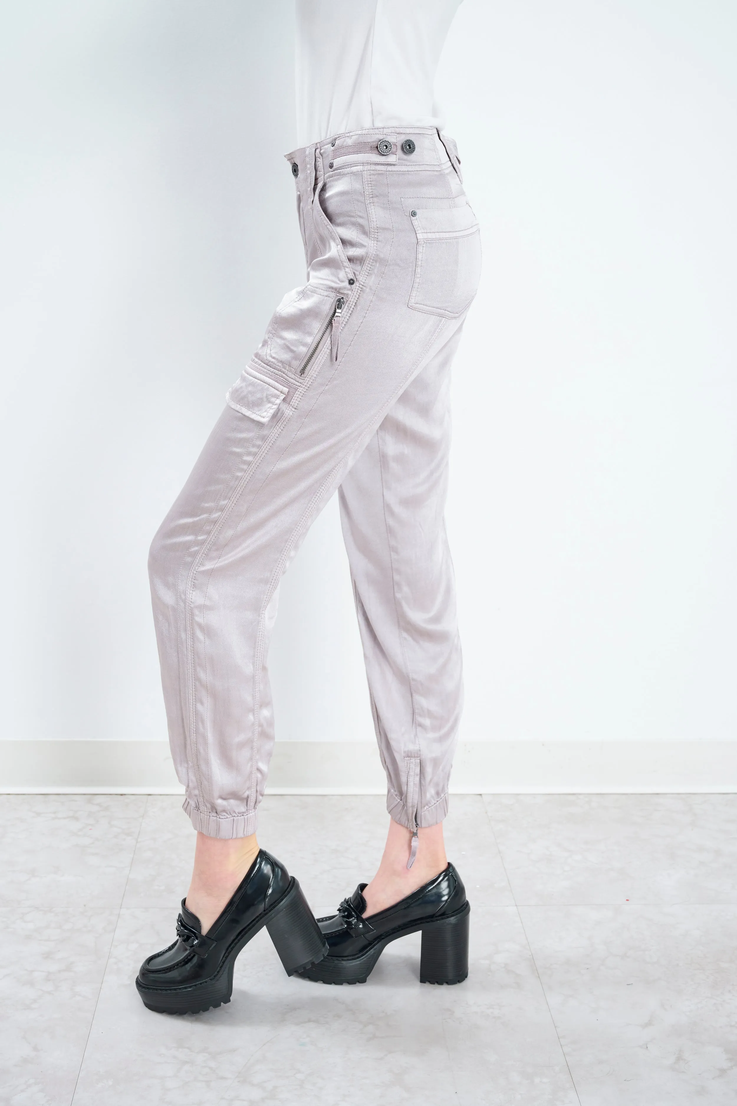 Axel Viscose Satin Jogger