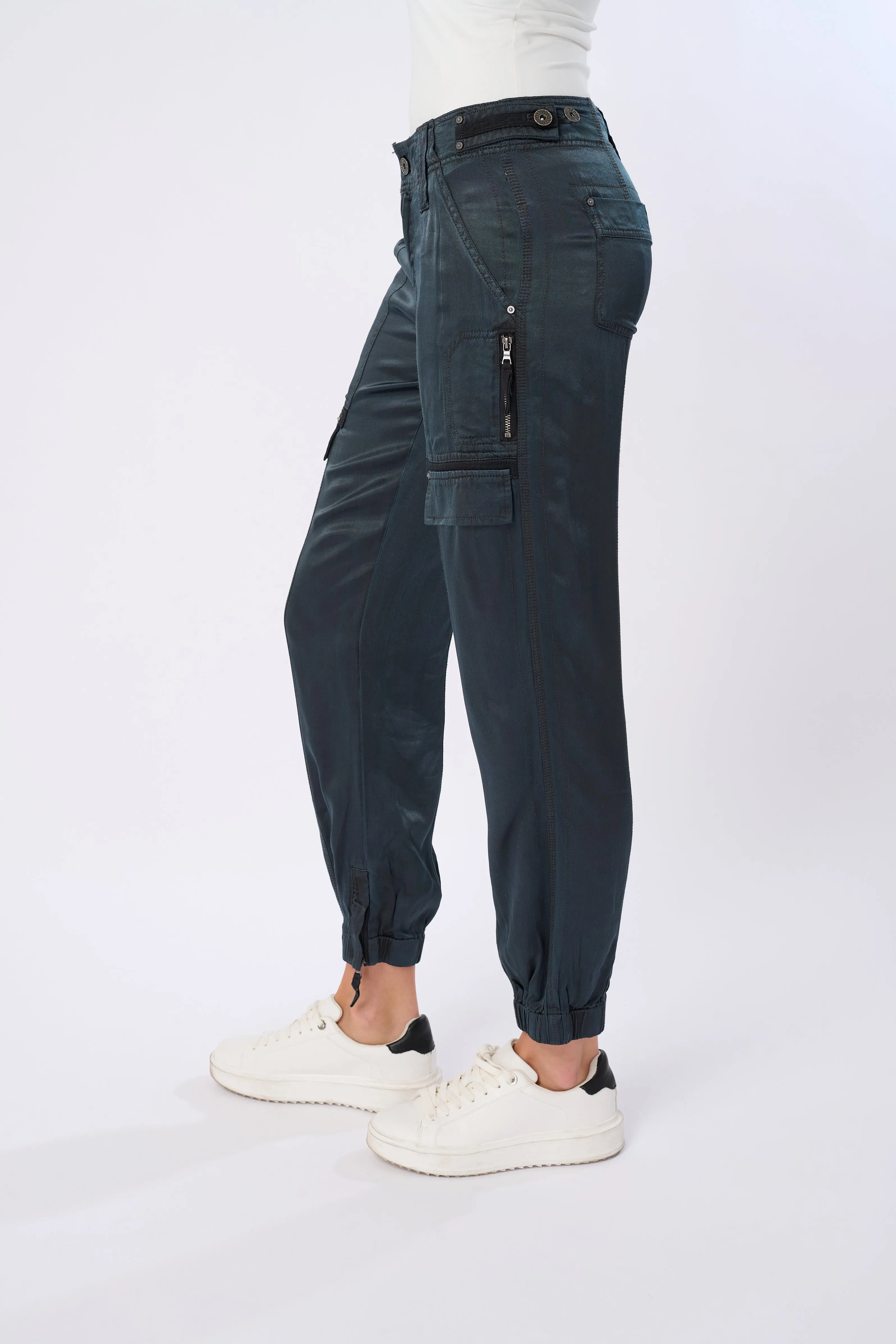 Axel Viscose Satin Jogger