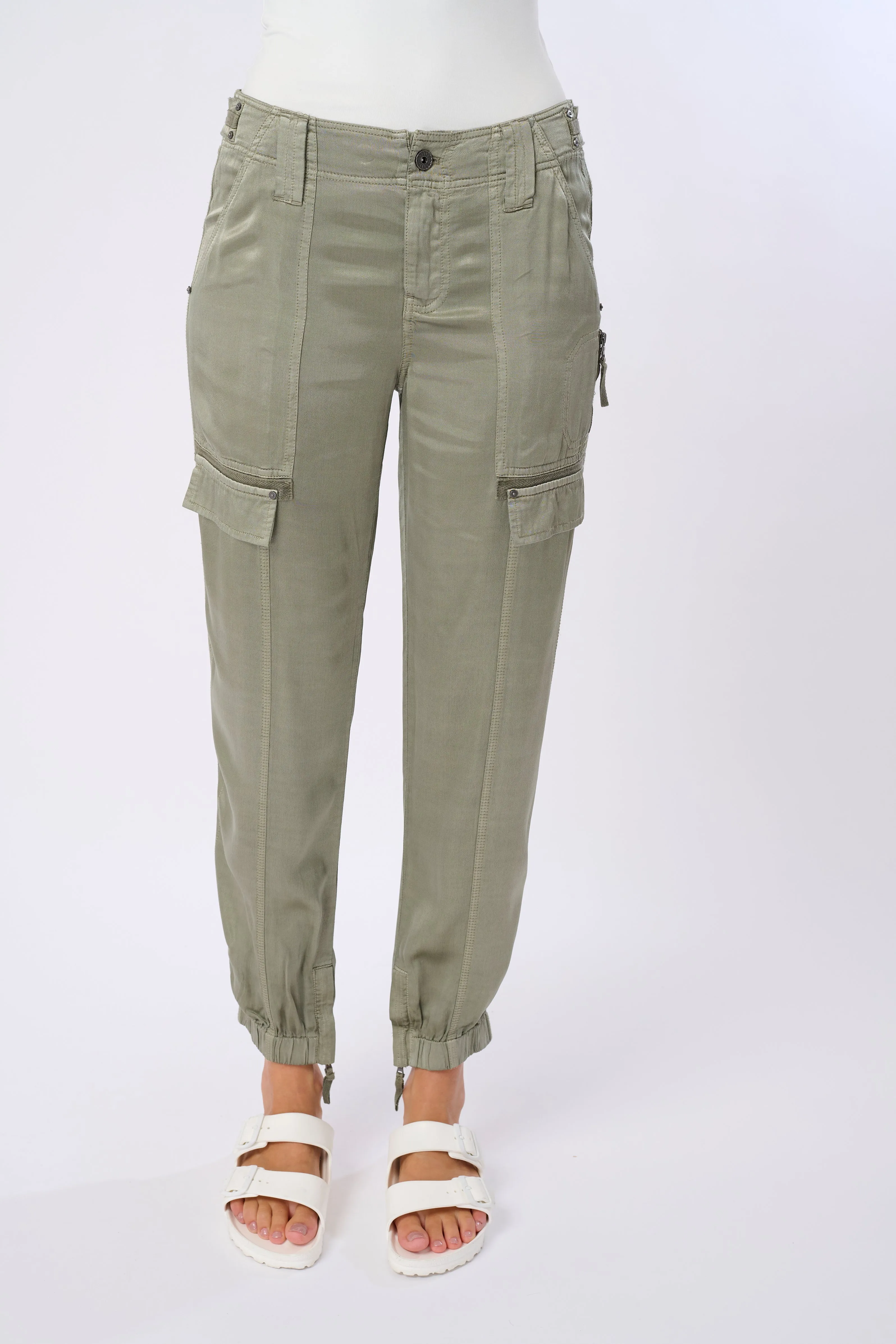 Axel Viscose Satin Jogger