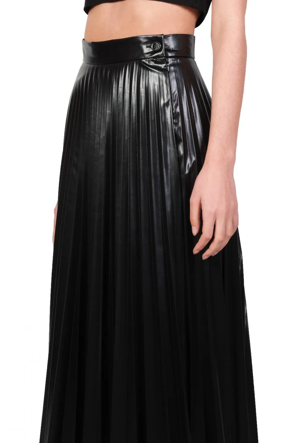 Black Coated Pleated Skirt