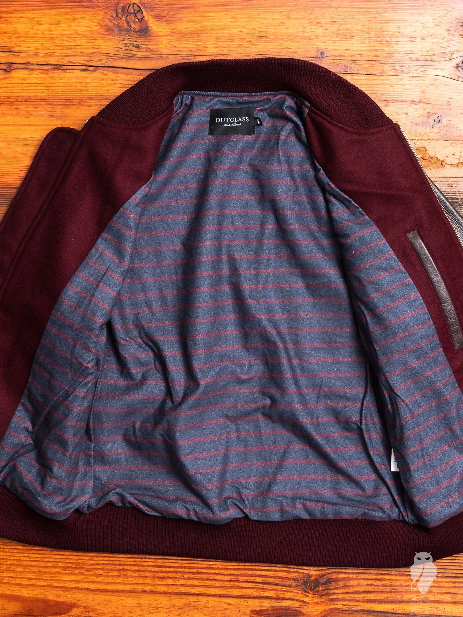 Bomber Jacket in Maroon