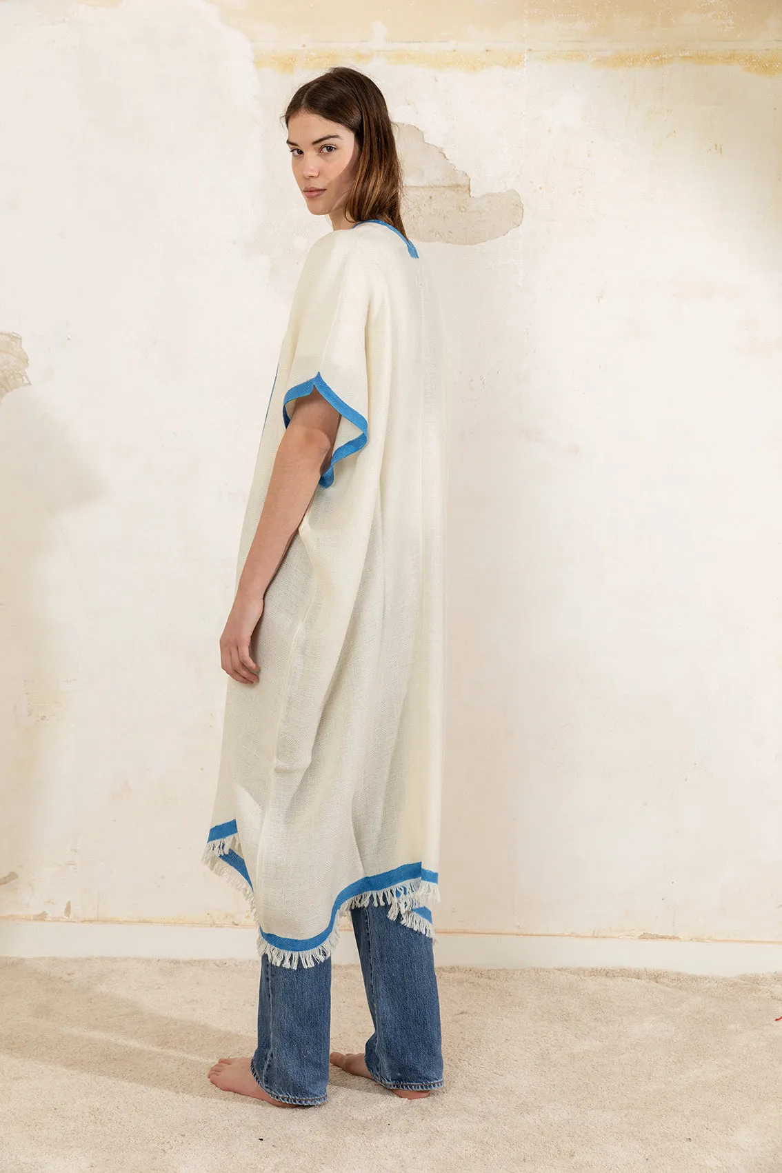 Fine Tunic Bia, Bord Bleu