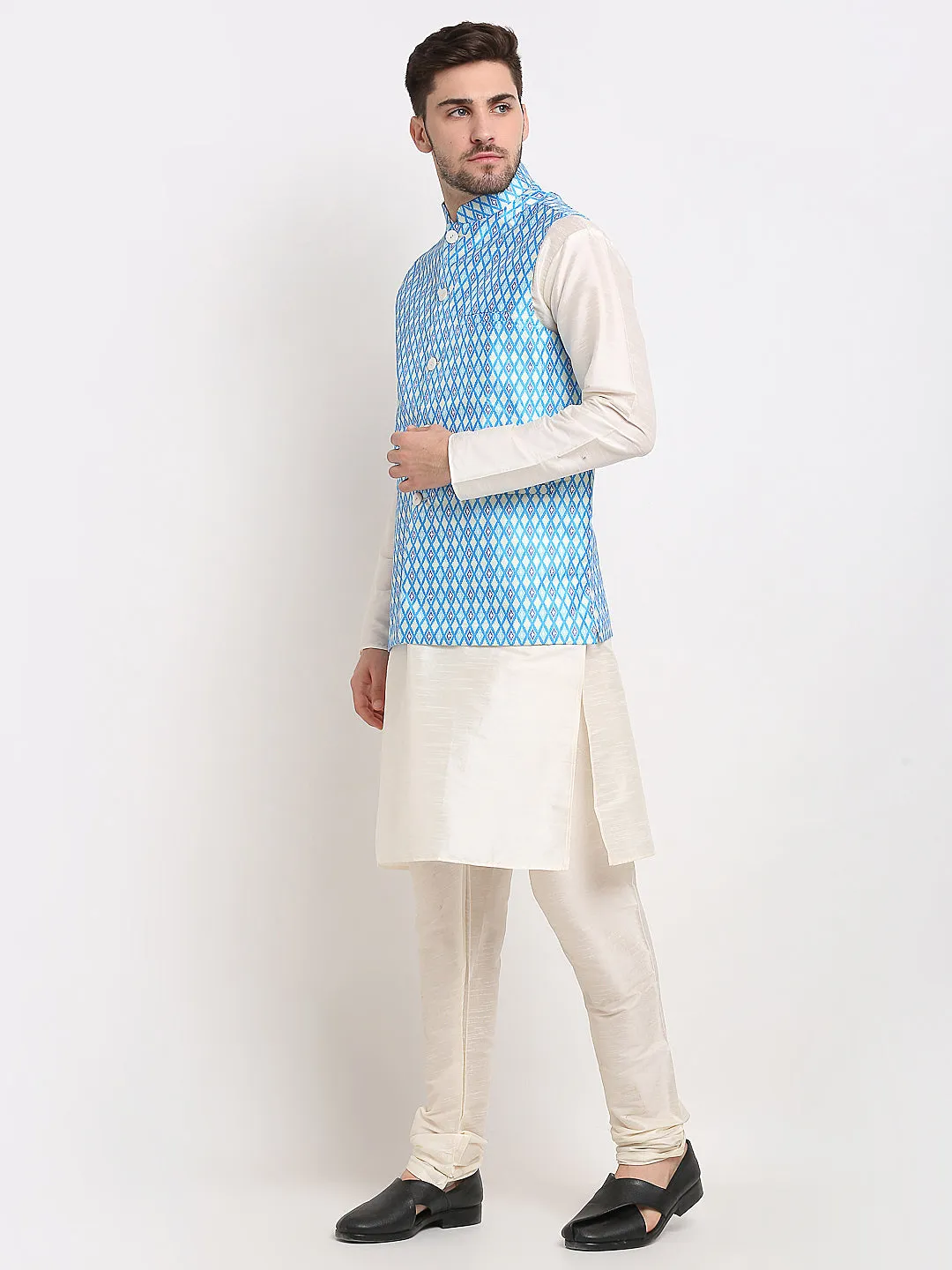 Jashvi Men's Ikat Print Nehru Jacket & Kurta Pyjama