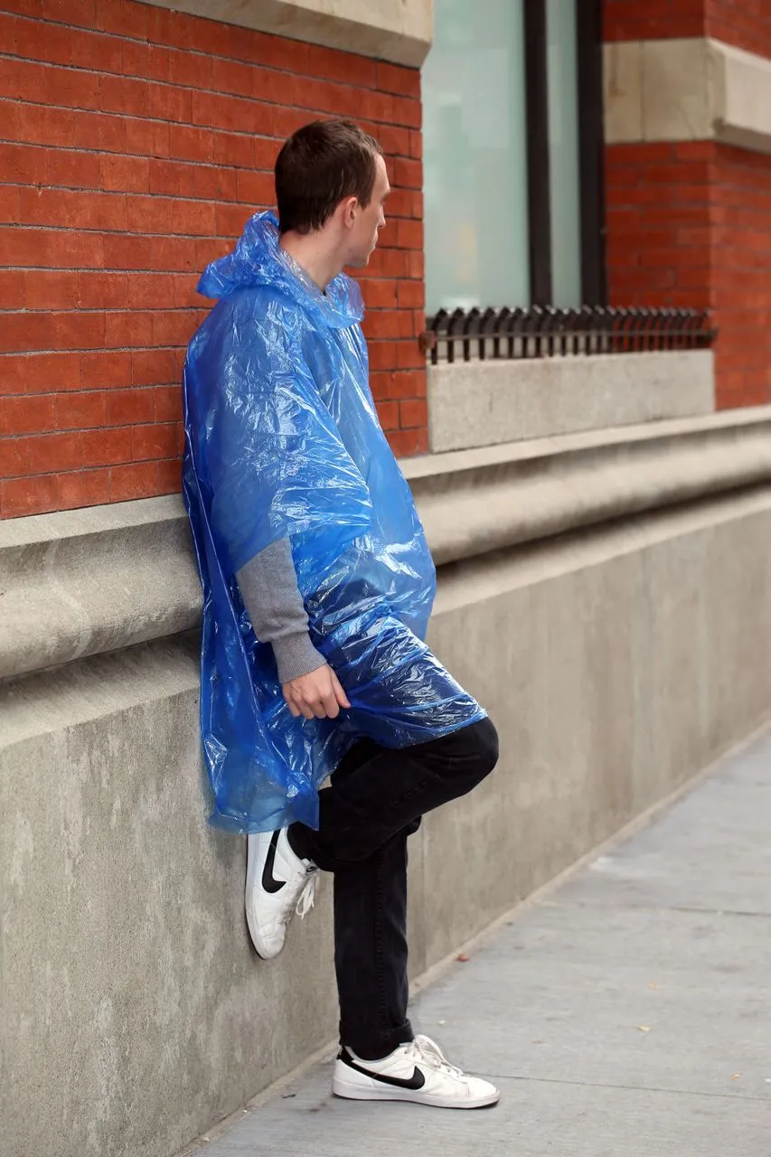 Kikkerland Emergency Rain Poncho