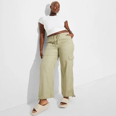 New - Wild Fable Women's Mid Rise Relaxed Fit Full Cargo Pants Midweight