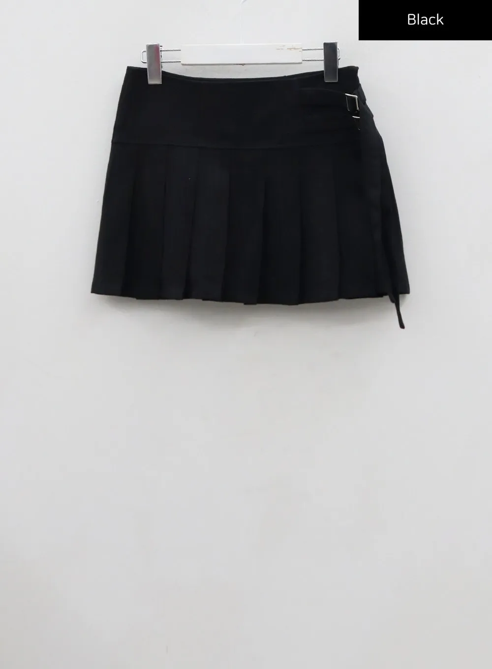 Pleated Side Belt Mini Skirt CO12