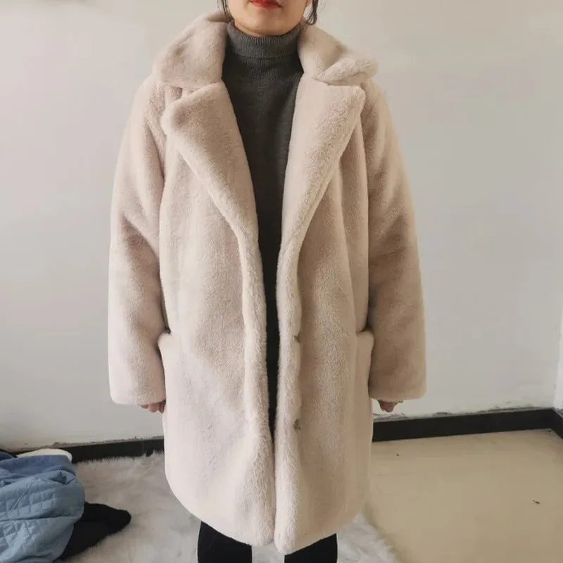 Soft and Warm Stylish Faux Fur Coat for Winter