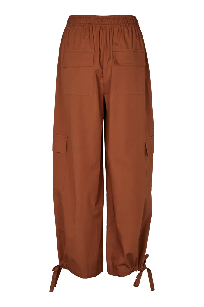 Tilde Loose Cargo Pants - Emperador