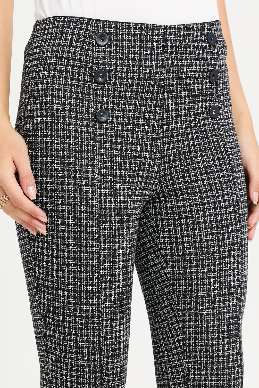 Women Black Checkered Leggings