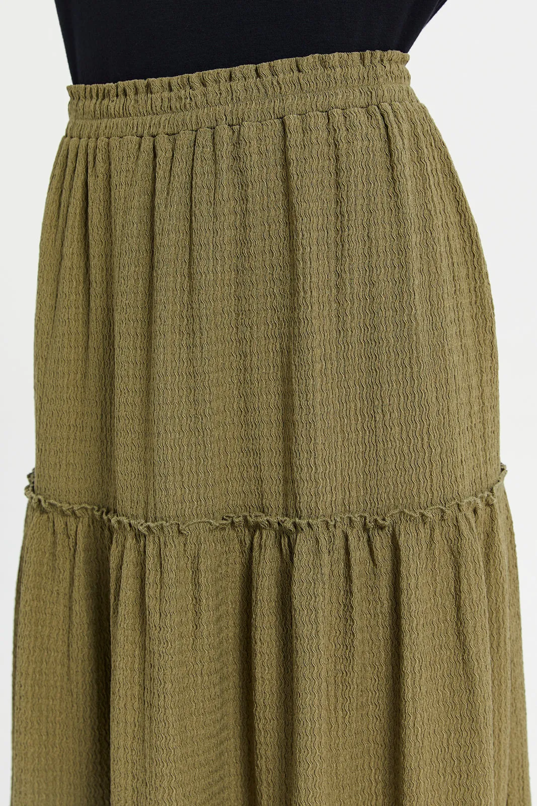 Women Green Textured Tiered Skirt