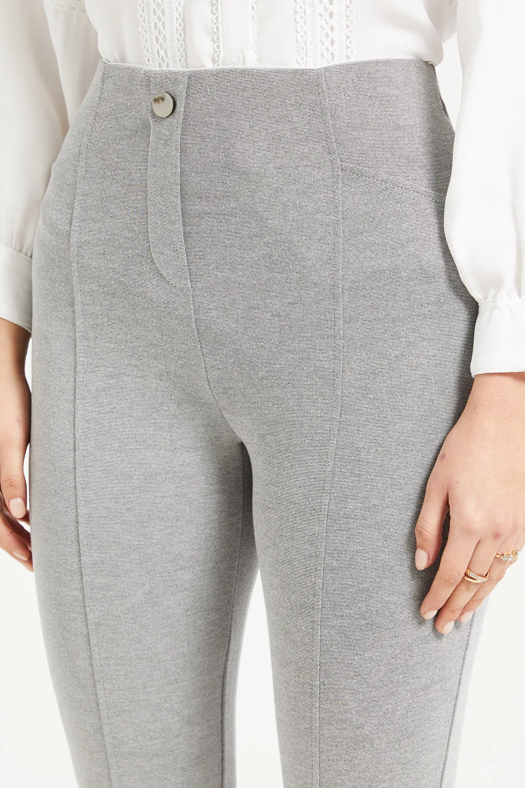 Women Grey Legging With Button