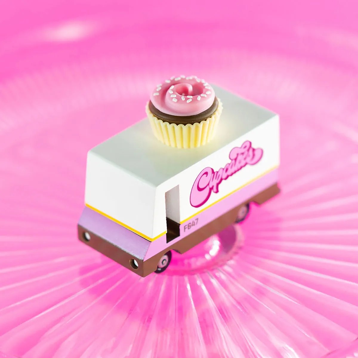 Wonky Stock-Candyvan - Cupcake Truck